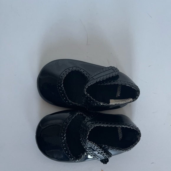 Bundle- toddlers size 3 and 1 dress shoes - Picture 4 of 10